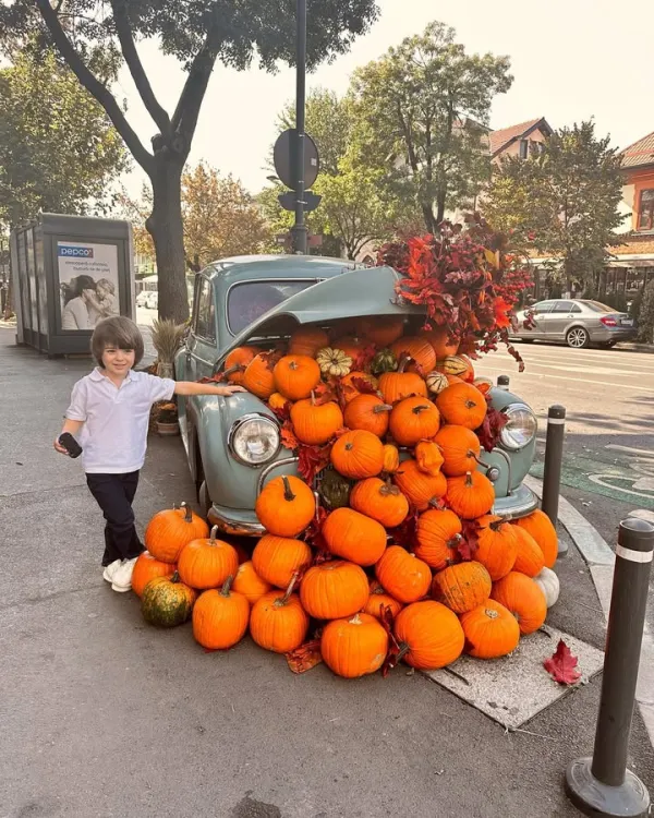 Daca ar fi stat Carol si cu mine la o poza, aveam cea mai frumoasa poza de toamna! – 3