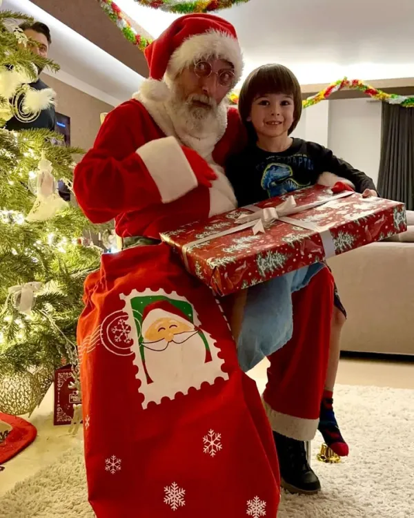 Craciun fericit si linistit, tuturor!