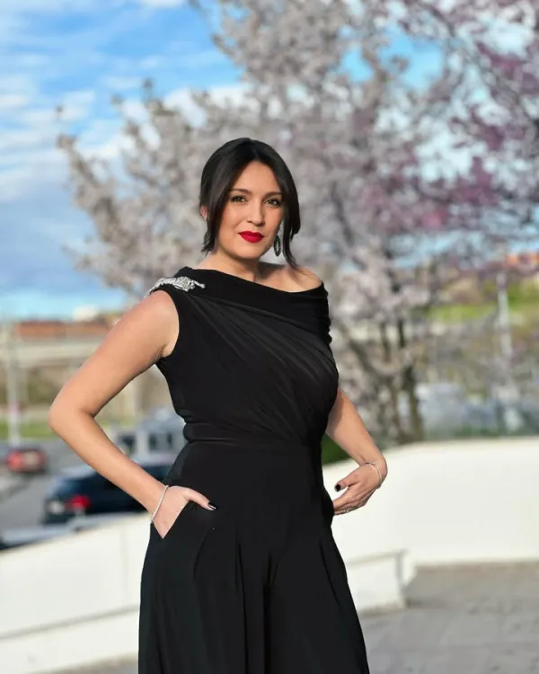 Cate eforturi nu facem noi femeile sa aratam bine?!? – 3