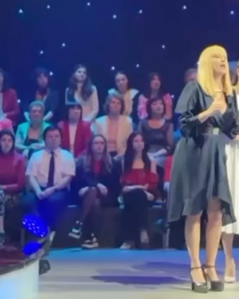 Am avut o saptamana plina si frumoasa, cu munca, realizari spirituale, curatenie,…