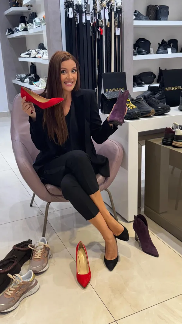 Am iesit la shopping de pantofi!